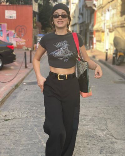 Melisa Şenolsun seksi ifşa fotoğrafı 211