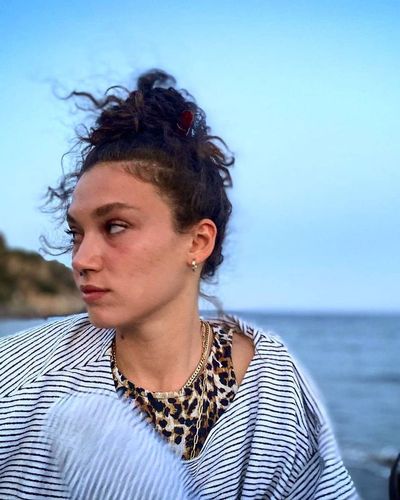 Melisa Şenolsun seksi ifşa fotoğrafı 238