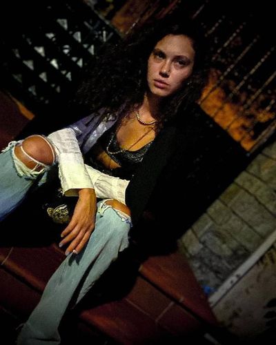 Melisa Şenolsun seksi ifşa fotoğrafı 253