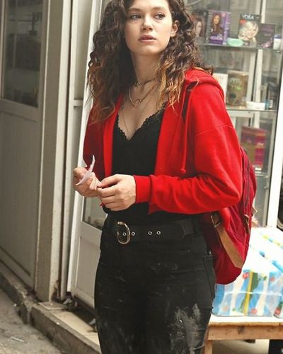 Melisa Şenolsun seksi ifşa fotoğrafı 374