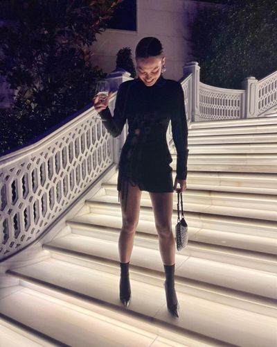 Melisa Şenolsun seksi ifşa fotoğrafı 47