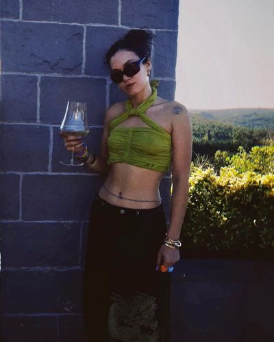 Melisa Şenolsun seksi ifşa fotoğrafı 76
