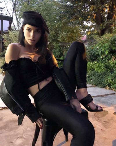 Merve Boluğur seksi ifşa fotoğrafı 104