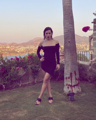 Merve Boluğur seksi ifşa fotoğrafı 109