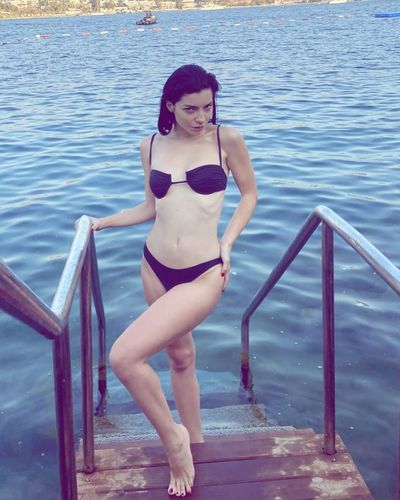 Merve Boluğur seksi ifşa fotoğrafı 119