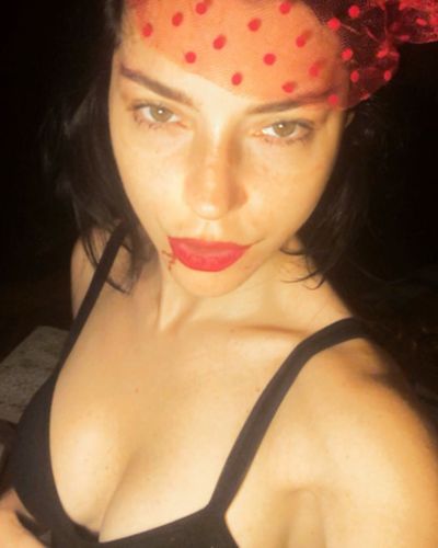 Merve Boluğur seksi ifşa fotoğrafı 144