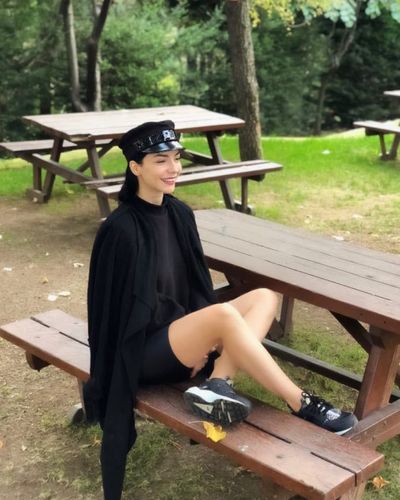 Merve Boluğur seksi ifşa fotoğrafı 176