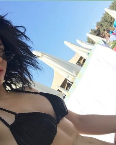 Merve Boluğur seksi ifşa fotoğrafı 243
