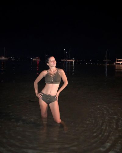 Merve Boluğur seksi ifşa fotoğrafı 280