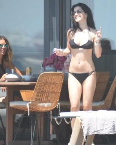 Merve Boluğur seksi ifşa fotoğrafı 285