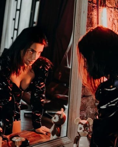 Merve Boluğur seksi ifşa fotoğrafı 331