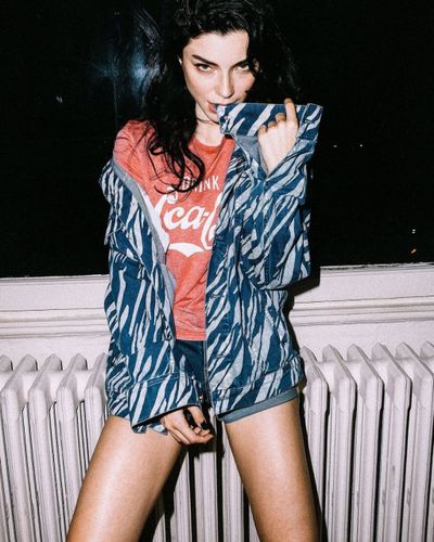Merve Boluğur seksi ifşa fotoğrafı 350