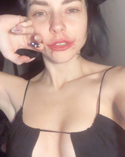 Merve Boluğur seksi ifşa fotoğrafı 48