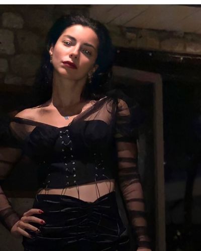 Merve Boluğur seksi ifşa fotoğrafı 69