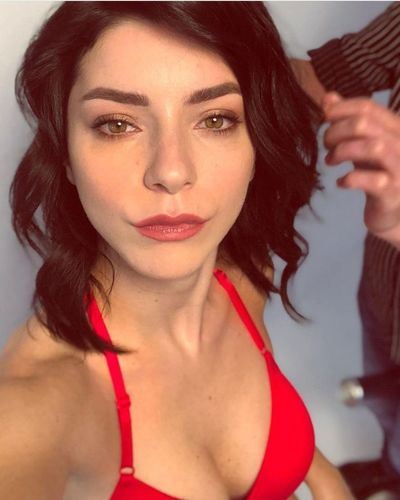 Merve Boluğur seksi ifşa fotoğrafı 71