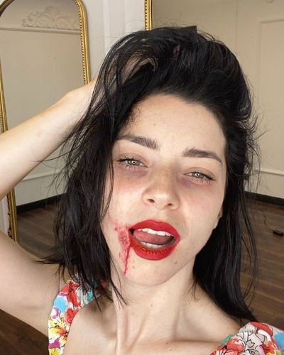 Merve Boluğur seksi ifşa fotoğrafı 86