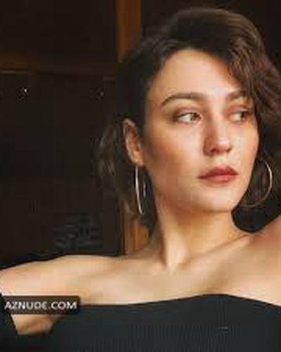 Merve Cagiran In Hijab
