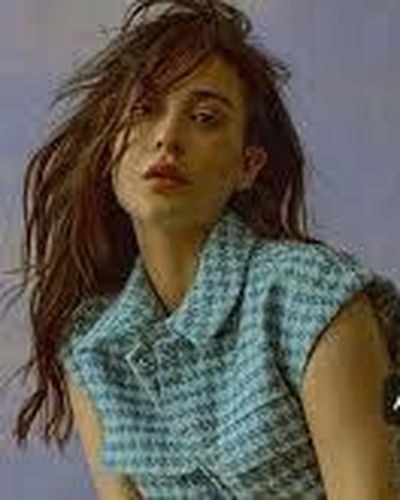 Merve Cagiran In Hijab