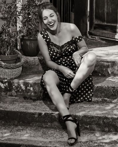 Meryem Uzerli seksi ifşa fotoğrafı 112