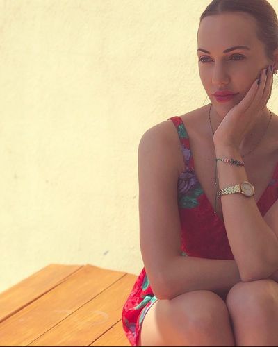 Meryem Uzerli seksi ifşa fotoğrafı 114