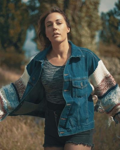 Meryem Uzerli seksi ifşa fotoğrafı 151