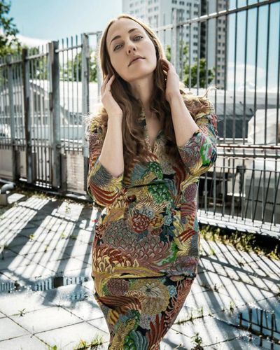 Meryem Uzerli seksi ifşa fotoğrafı 55