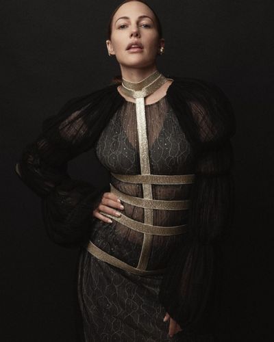 Meryem Uzerli seksi ifşa fotoğrafı 69