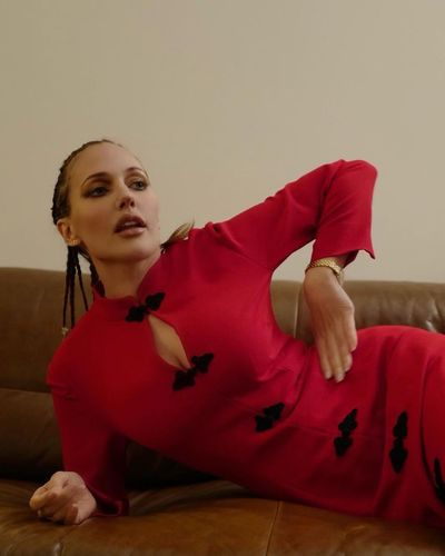 Meryem Uzerli seksi ifşa fotoğrafı 86