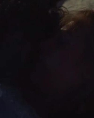 Meryem Uzerli seksi ifşa fotoğrafı 234 — Annemin Yarasi (2016)