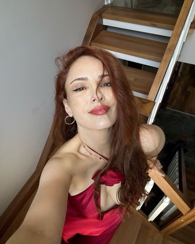 Mine Tuğay seksi ifşa fotoğrafı 126