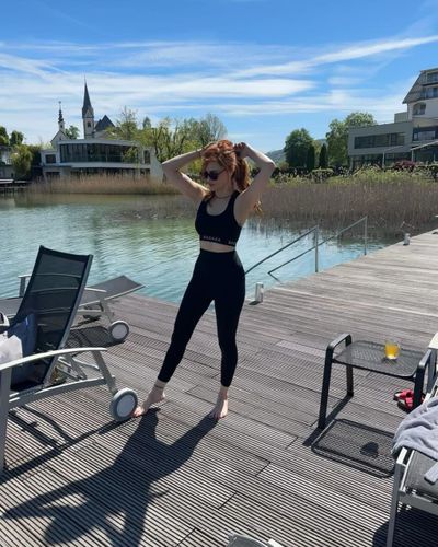 Mine Tuğay seksi ifşa fotoğrafı 131