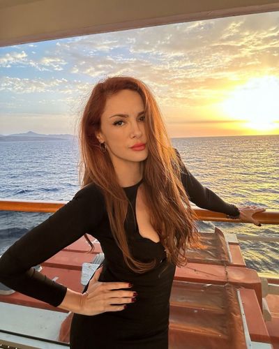 Mine Tuğay seksi ifşa fotoğrafı 233
