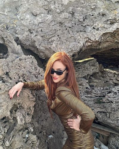 Mine Tuğay seksi ifşa fotoğrafı 253