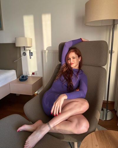 Mine Tuğay seksi ifşa fotoğrafı 282