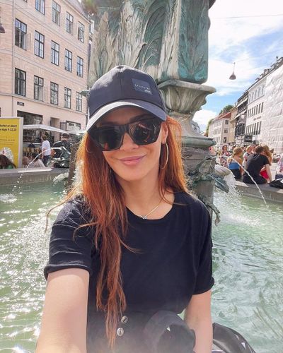 Mine Tuğay seksi ifşa fotoğrafı 288