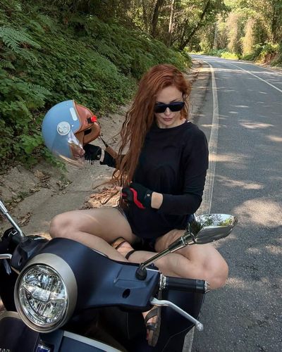 Mine Tuğay seksi ifşa fotoğrafı 29