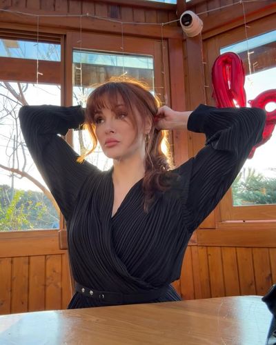 Mine Tuğay seksi ifşa fotoğrafı 31