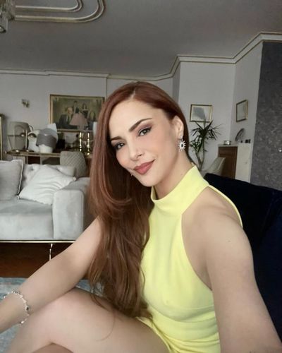 Mine Tuğay seksi ifşa fotoğrafı 326