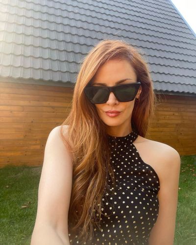 Mine Tuğay seksi ifşa fotoğrafı 352