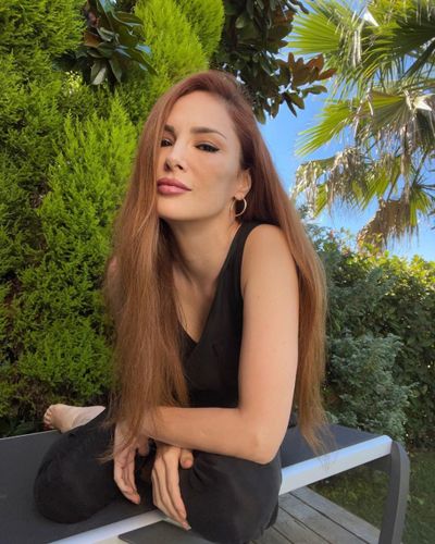 Mine Tuğay seksi ifşa fotoğrafı 387