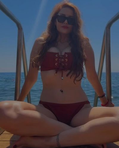 Mine Tuğay seksi ifşa fotoğrafı 418