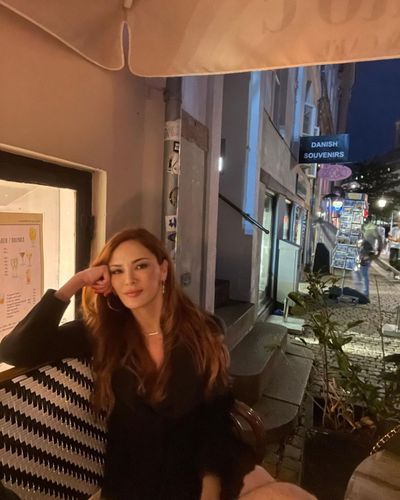Mine Tuğay seksi ifşa fotoğrafı 419
