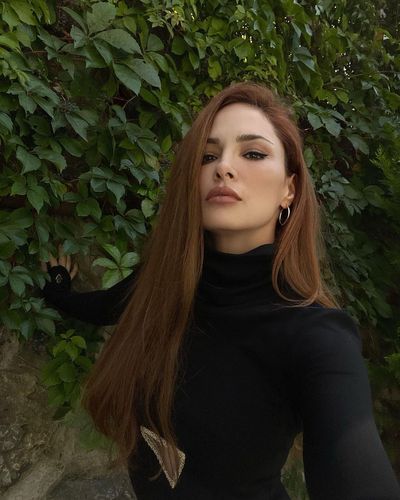 Mine Tuğay seksi ifşa fotoğrafı 439