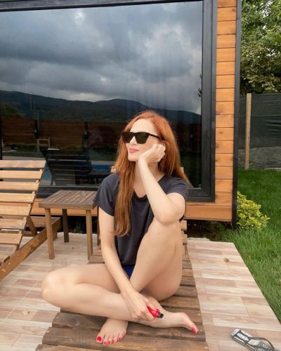 Mine Tuğay seksi ifşa fotoğrafı 445