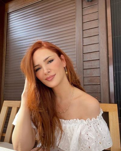 Mine Tuğay seksi ifşa fotoğrafı 446