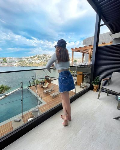 Mine Tuğay seksi ifşa fotoğrafı 497