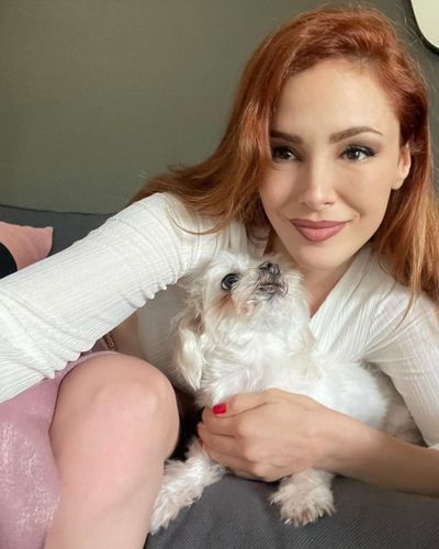 Mine Tuğay seksi ifşa fotoğrafı 546