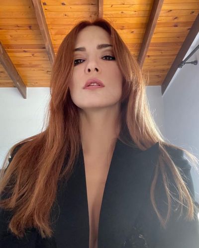 Mine Tuğay seksi ifşa fotoğrafı 625