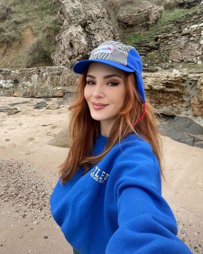 Mine Tuğay seksi ifşa fotoğrafı 648