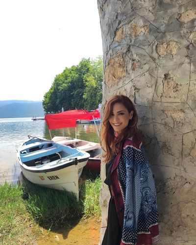 Mine Tuğay seksi ifşa fotoğrafı 686